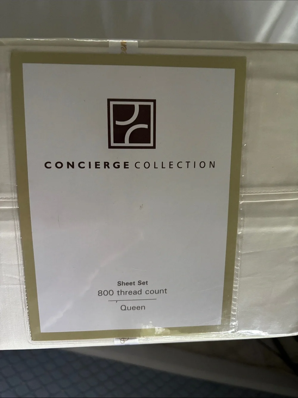 Concierge Collection 4pc Queen Sheet Set - Cream 800 Thread Count